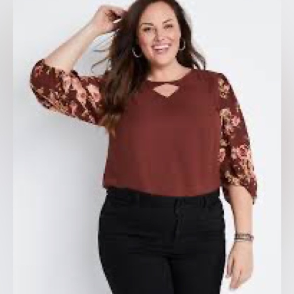 XXL WOMENS MAURICES 2X SHIRT BLOUSE Brown CUTOUT Floral Spring Summer Top NEW WI